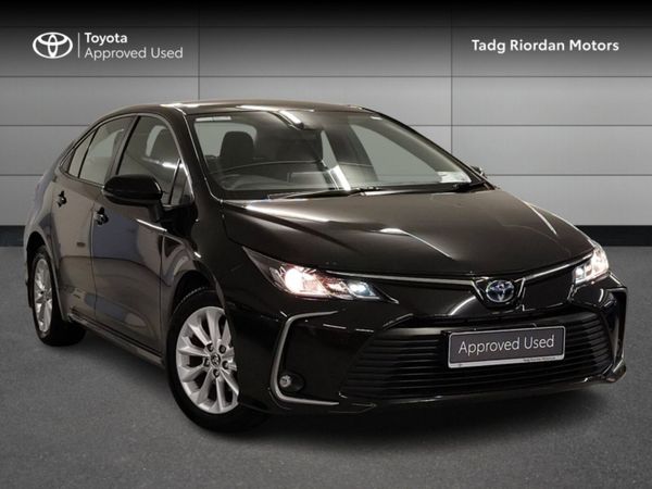 Toyota Corolla Saloon, Petrol Hybrid, 2022, Black