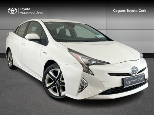 Toyota Prius Hatchback, Petrol Hybrid, 2017, White
