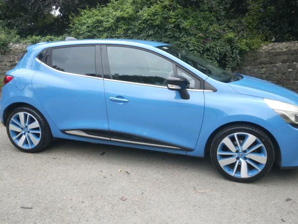 Renault Clio Hatchback, Petrol, 2014, Blue