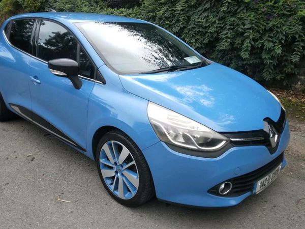 Renault Clio Hatchback, Petrol, 2014, Blue