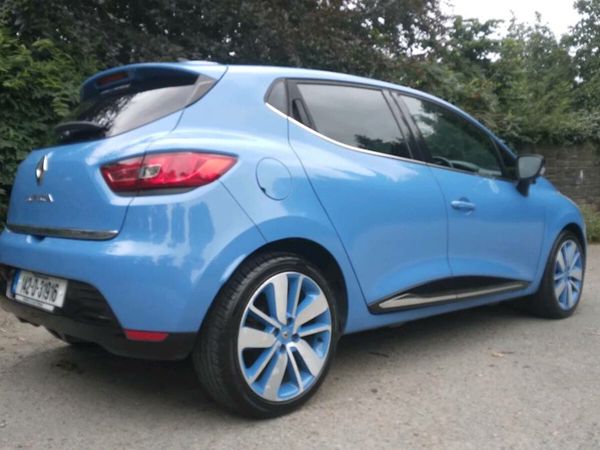 Renault Clio Hatchback, Petrol, 2014, Blue
