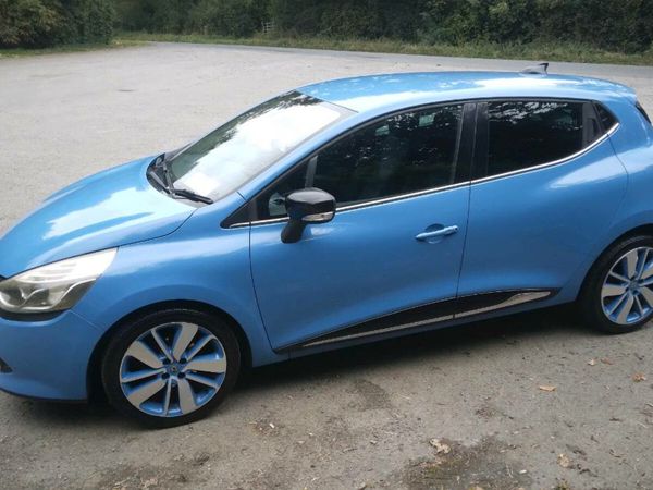 Renault Clio Hatchback, Petrol, 2014, Blue