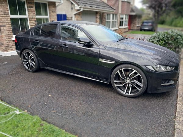Jaguar XE Saloon, Diesel, 2016, Black