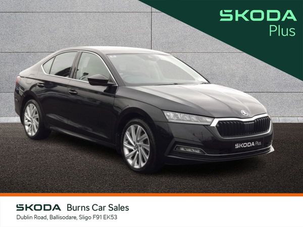 Skoda Octavia Saloon, Petrol, 2023, Black