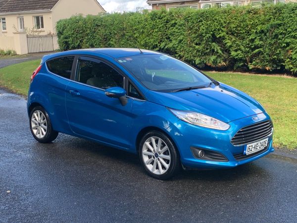 Ford Fiesta Hatchback, Diesel, 2015, Blue