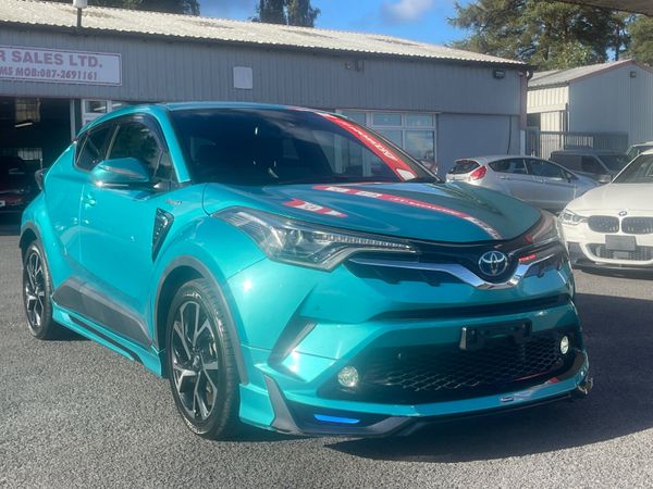 Toyota C-HR SUV, Petrol Hybrid, 2017, Blue