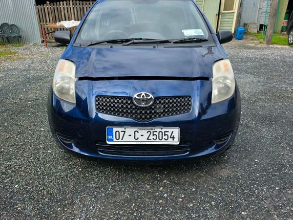 Toyota Yaris Hatchback, Petrol, 2007, Blue