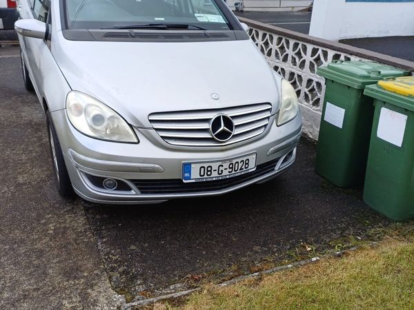 Mercedes-Benz B-Class MPV, Petrol, 2008, Silver