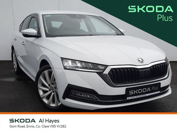 Skoda Octavia Saloon, Diesel, 2022, White