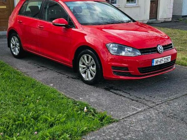 Volkswagen Golf Hatchback, Diesel, 2014, Red