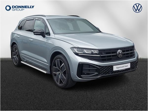 Volkswagen Touareg Estate, Diesel, 2024, Silver