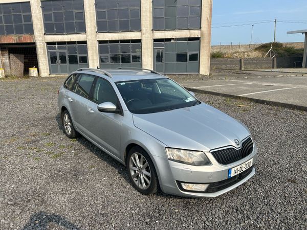 Skoda Octavia Estate, Diesel, 2014, Silver