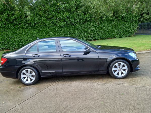 Mercedes-Benz C-Class Saloon, Diesel, 2012, Black