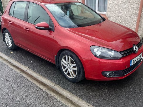 Volkswagen Golf Hatchback, Diesel, 2009, Red
