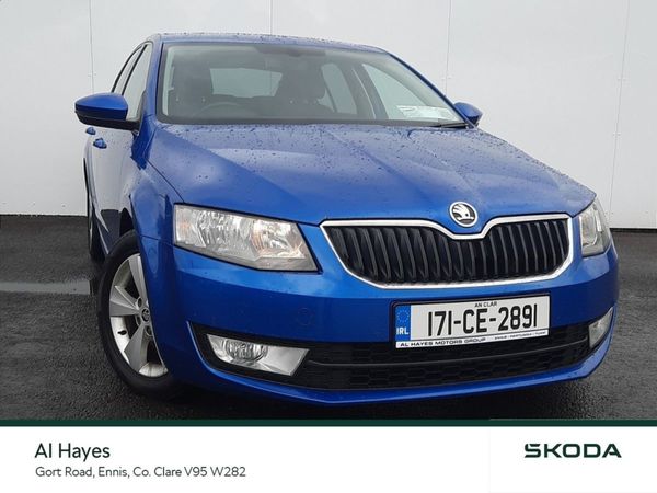 Skoda Octavia Saloon, Diesel, 2017, Blue