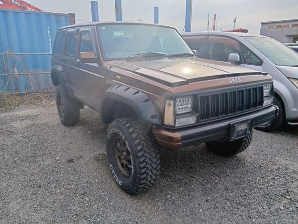 Jeep Cherokee SUV, Petrol, 1996, Brown