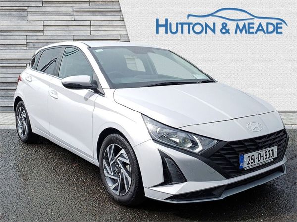 Hyundai i20 Hatchback, Petrol, 2025, 