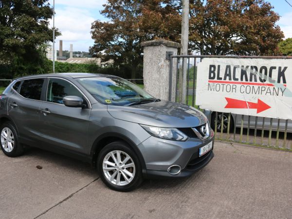 Nissan Qashqai Hatchback, Diesel, 2015, Grey