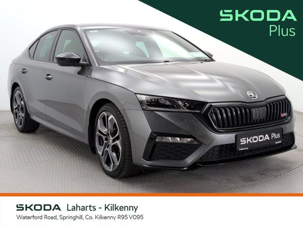 Skoda Octavia Saloon, Diesel, 2024, Grey