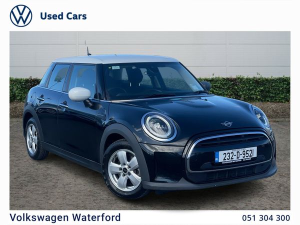 Mini Cooper Hatchback, Petrol, 2023, Black