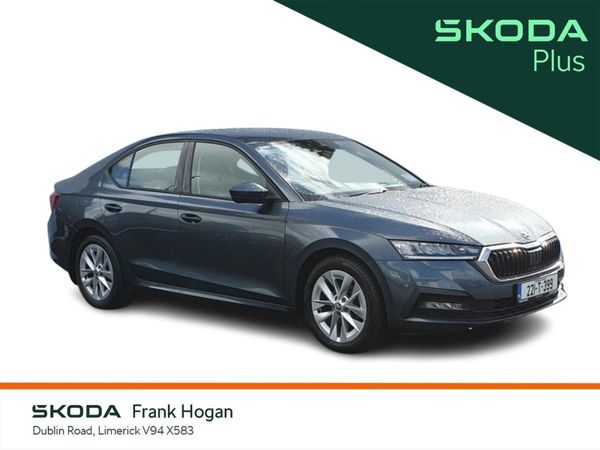 Skoda Octavia Saloon, Diesel, 2022, Grey