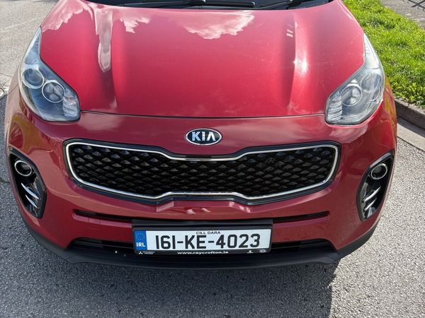 Kia Sportage SUV, Diesel, 2016, Red
