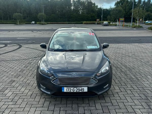 Ford Focus Hatchback, Diesel, 2017, Grey