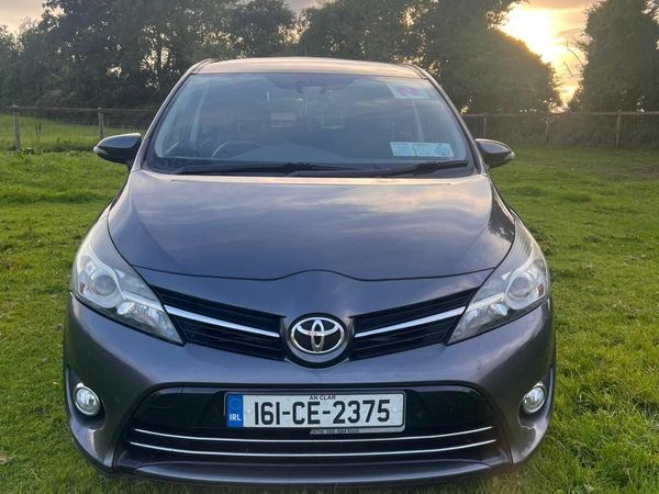Toyota Verso MPV, Diesel, 2016, Grey