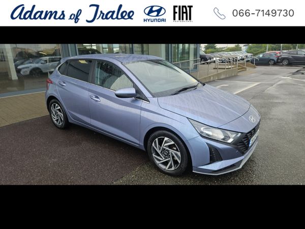 Hyundai i20 Hatchback, Petrol, 2025, Blue