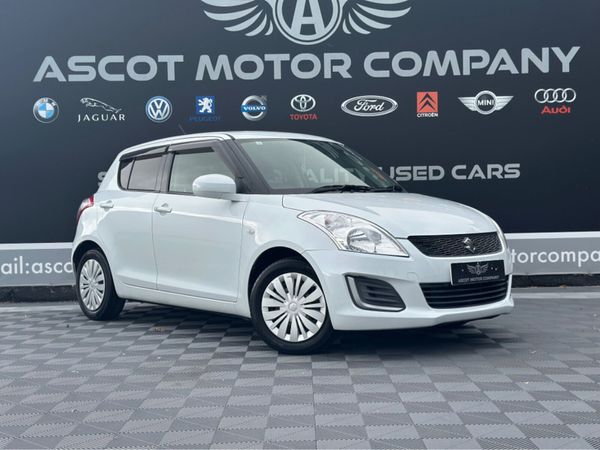 Suzuki Swift Hatchback, Petrol, 2015, White