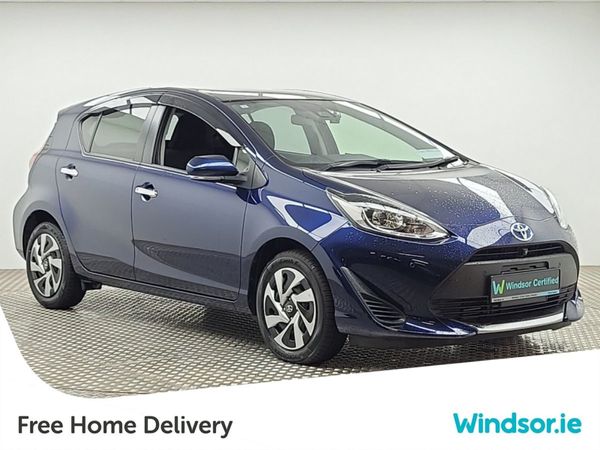 Toyota Aqua Hatchback, Petrol Hybrid, 2021, Blue