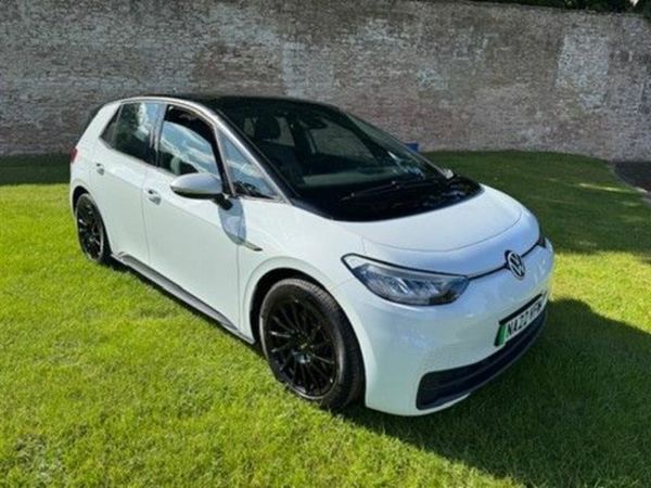 Volkswagen ID.3 Hatchback, Electric, 2022, White