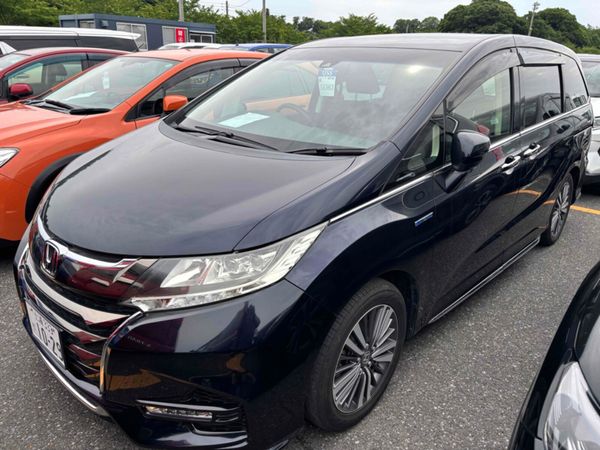 Honda Odyssey MPV, Petrol Hybrid, 2018, Blue