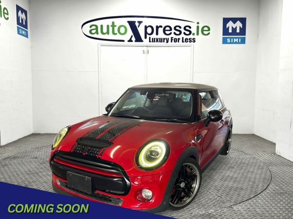 Mini Cooper Hatchback, Diesel, 2018, Red