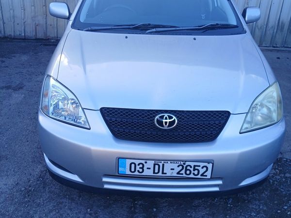 Toyota Corolla Hatchback, Petrol, 2003, Silver