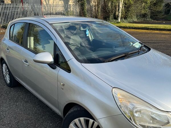 Vauxhall Corsa Hatchback, Petrol, 2011, Silver