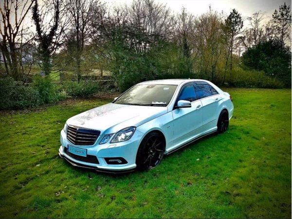 Mercedes-Benz E-Class Saloon, Diesel, 2011, White