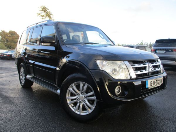 Mitsubishi Pajero Van, Diesel, 2012, Black
