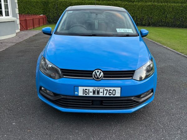 Volkswagen Polo Hatchback, Petrol, 2016, Blue