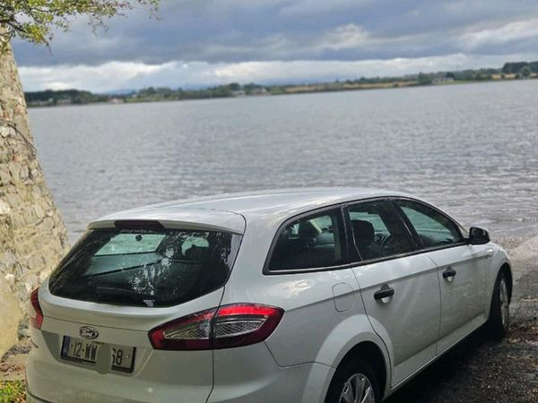 Ford Mondeo Estate, Diesel, 2012, White