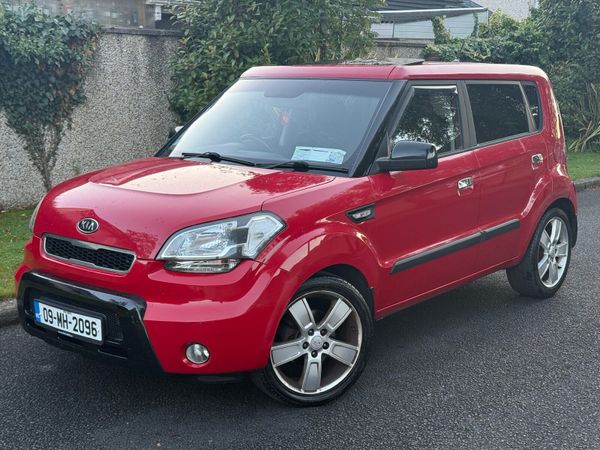 Kia Soul Hatchback, Diesel, 2009, Red