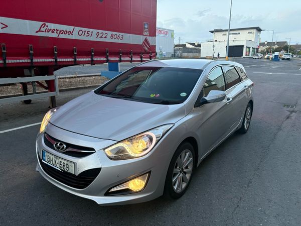 Hyundai i40 Estate, Diesel, 2013, Silver