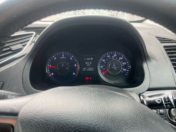 Hyundai i40 Estate, Diesel, 2013, White