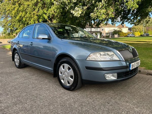 Skoda Octavia Hatchback, Petrol, 2008, Grey
