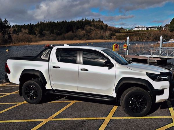 Toyota Hilux Pick Up, Diesel, 2023, White