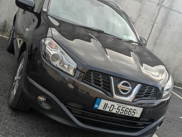 Nissan Qashqai Hatchback, Diesel, 2011, Black