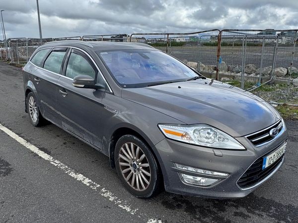 Ford Mondeo Estate/Jeep, Diesel, 2012, Brown
