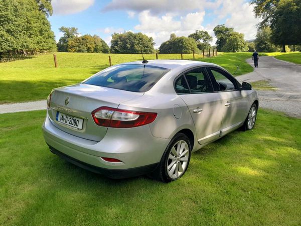 Renault Fluence Saloon, Diesel, 2014, Silver