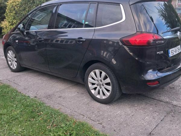 Vauxhall Zafira MPV, Diesel, 2015, Black