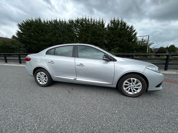 Renault Fluence Saloon, Diesel, 2016, Silver